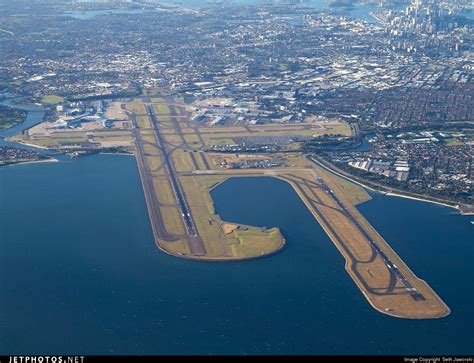 YSSY Sydney Airport (YSSY) .